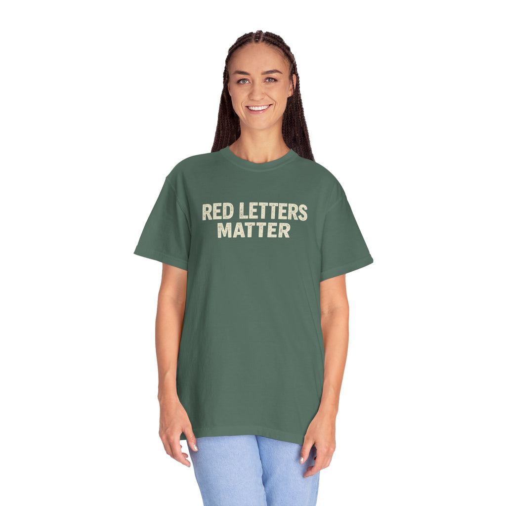 Unisex - Red Letters Matter T‑Shirt — Matthew 22:39 Christian Faith - Comfort Colors Tee