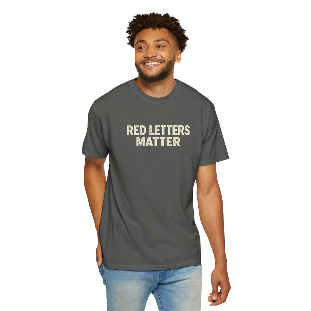 Unisex - Red Letters Matter T‑Shirt — Matthew 22:39 Christian Faith - Comfort Colors Tee
